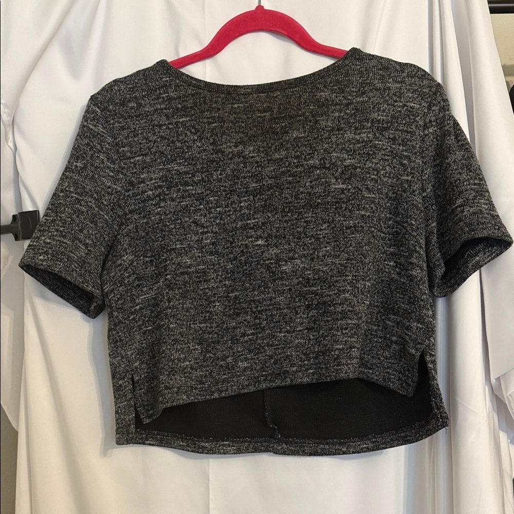 Forever 21 Charcoal Short Sleeve Crop Top